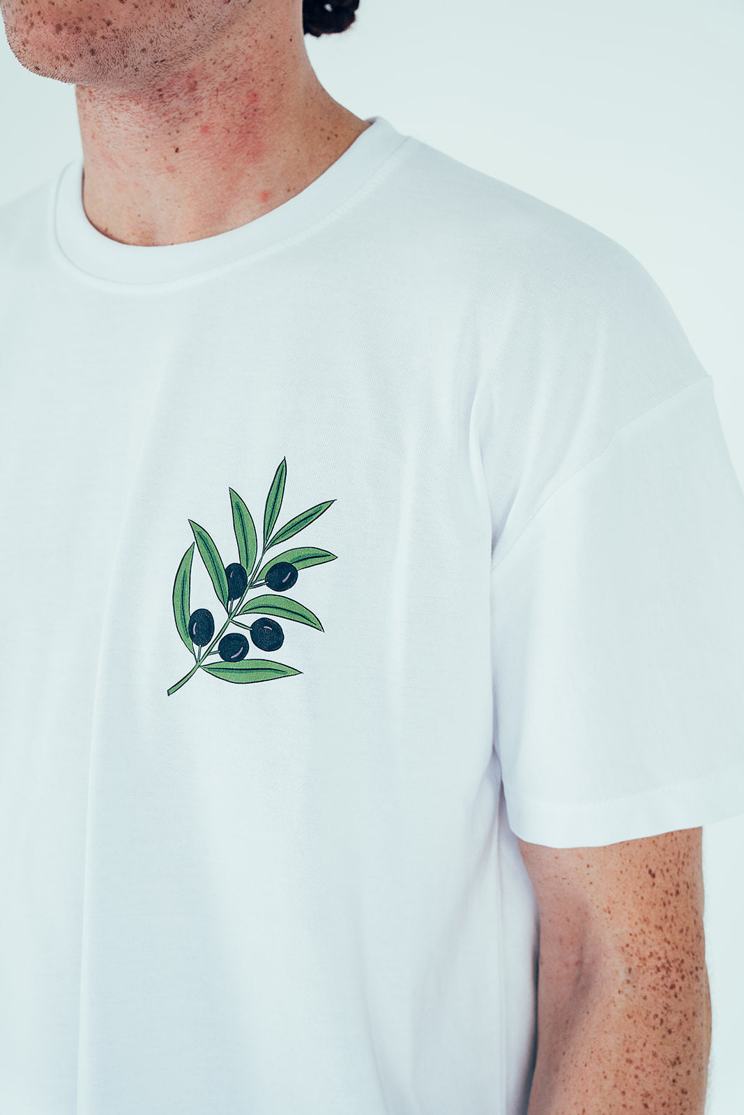 OLIVE BRANCH TEE